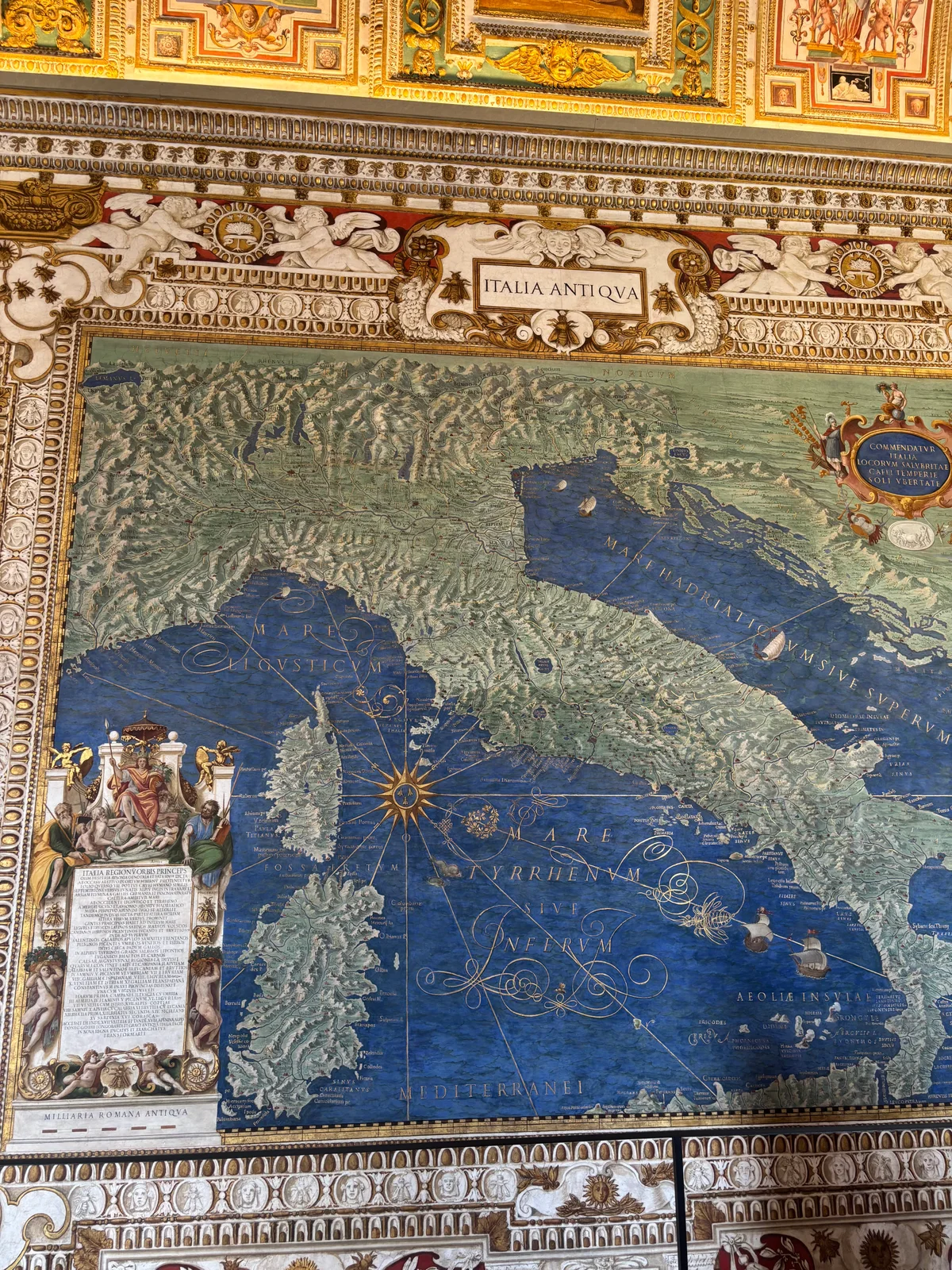 Roma, Italy — photo 17